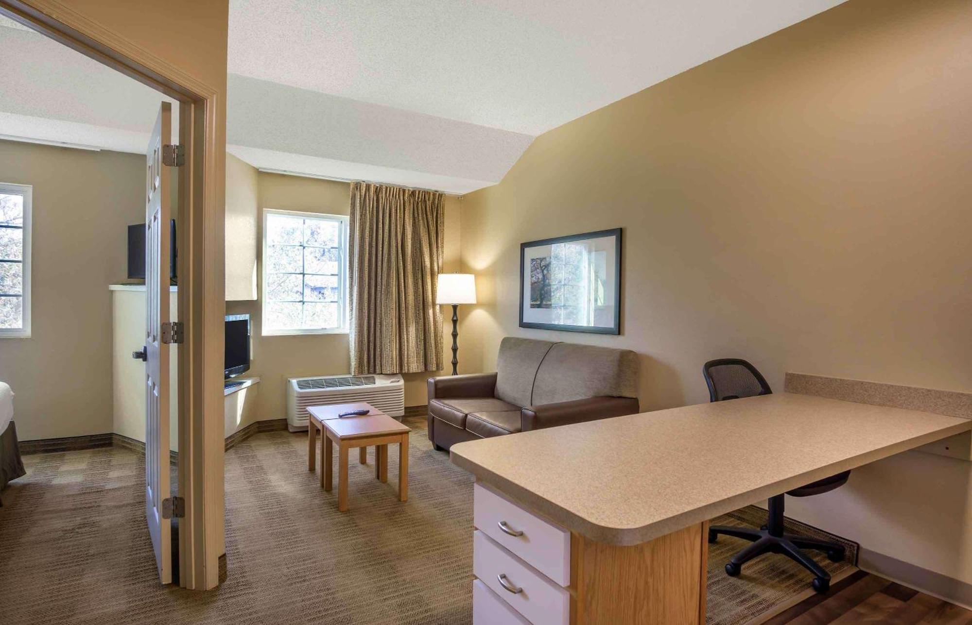 Extended Stay America Select Suites - Charleston - Airport North Charleston Dış mekan fotoğraf