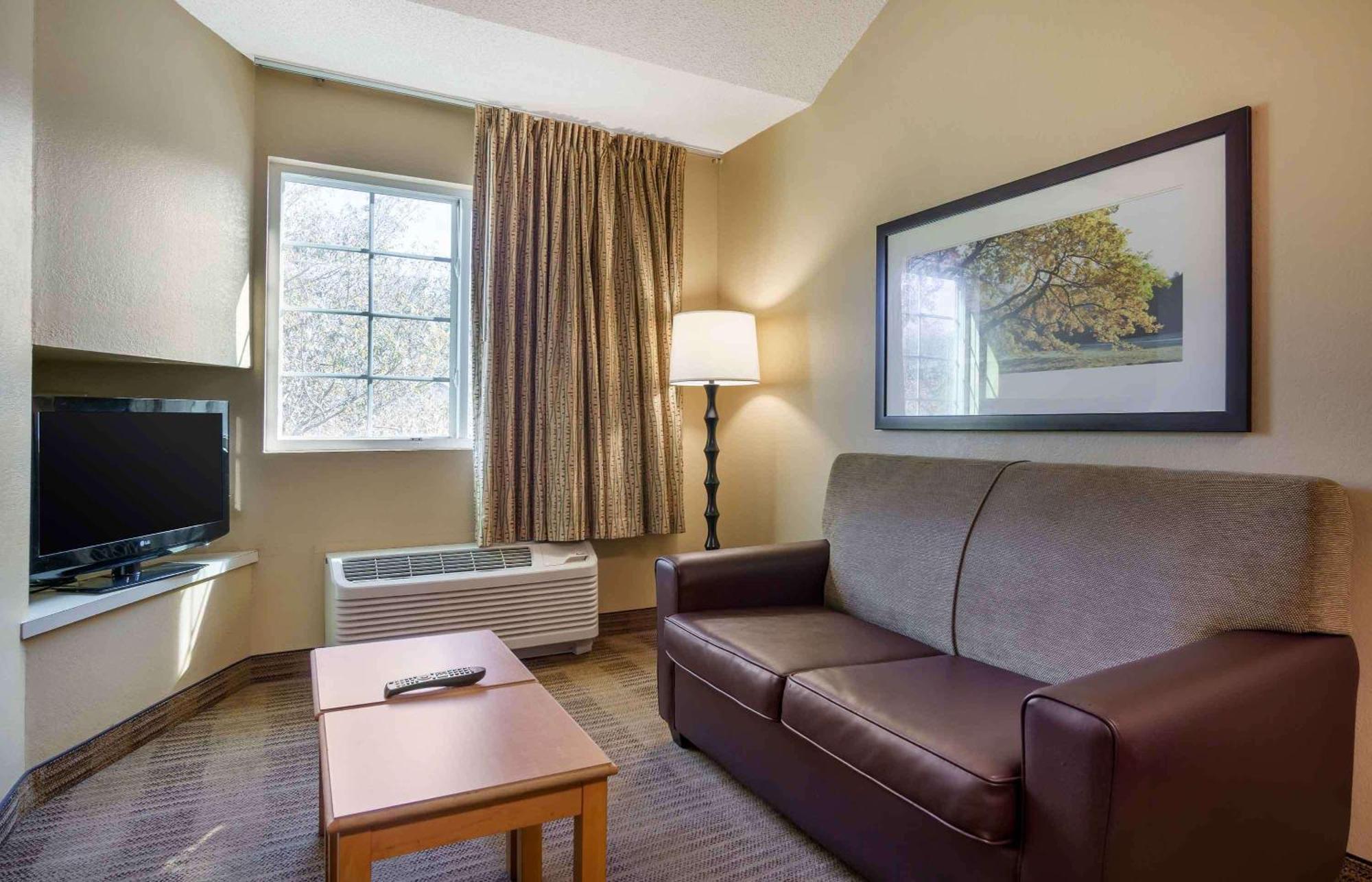 Extended Stay America Select Suites - Charleston - Airport North Charleston Dış mekan fotoğraf